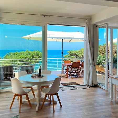 Alba Stupendo Appartamento In Villa Fronte Mare - Golfo Dell'Asinara - Internet Free Valledoria  Exterior photo
