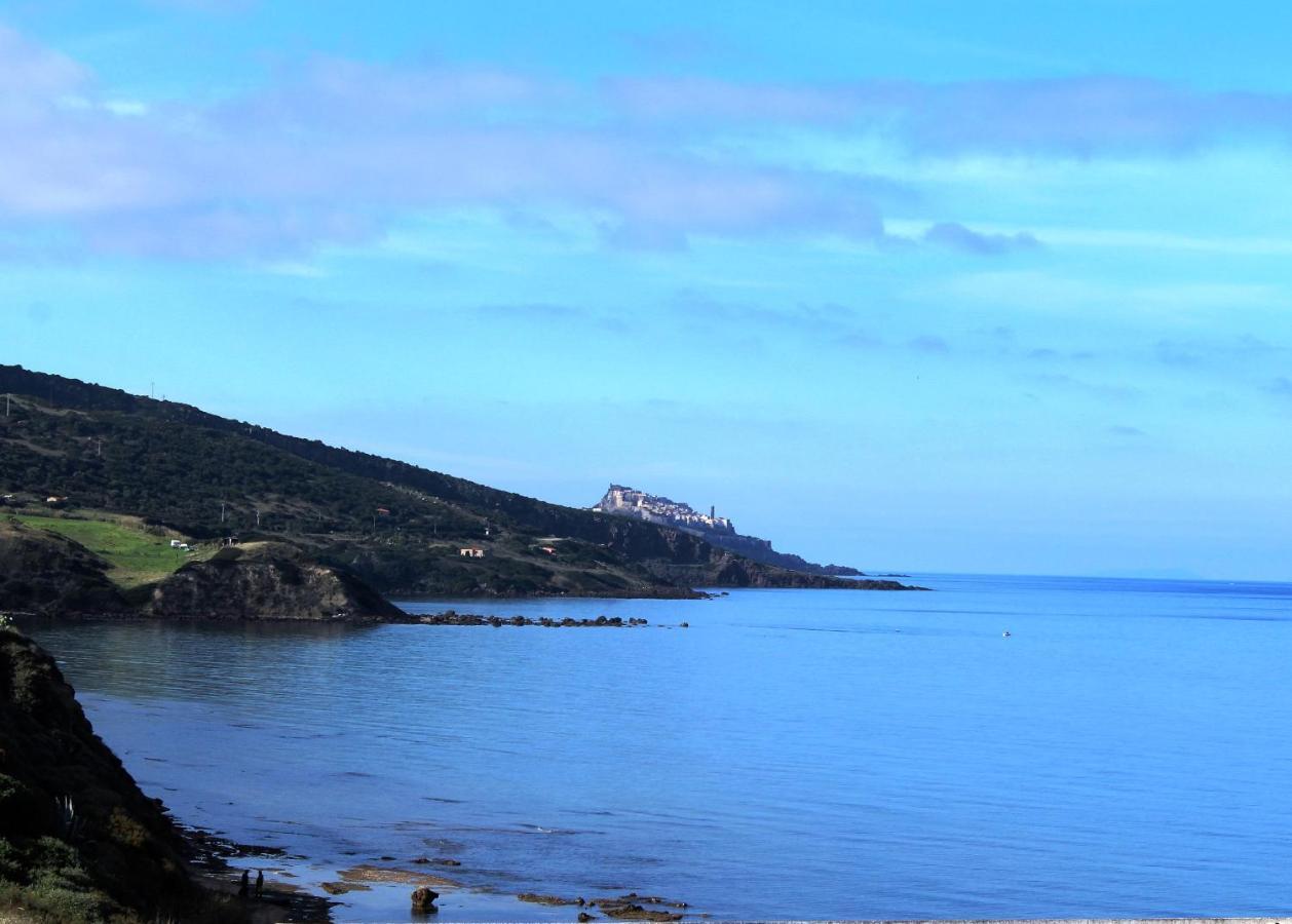 Alba Stupendo Appartamento In Villa Fronte Mare - Golfo Dell'Asinara - Internet Free Valledoria  Exterior photo