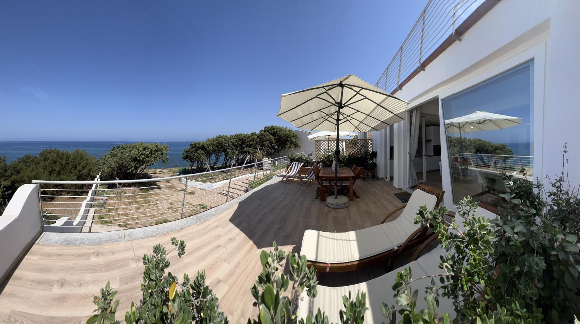 Alba Stupendo Appartamento In Villa Fronte Mare - Golfo Dell'Asinara - Internet Free Valledoria  Exterior photo